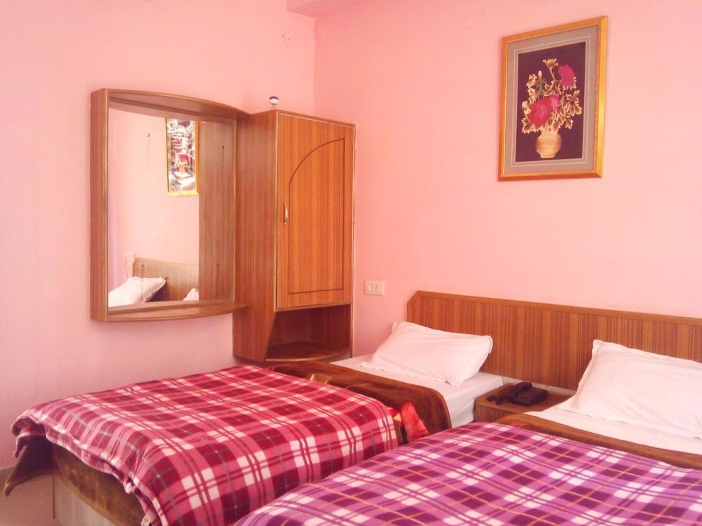 Hotel Kumar Residency Dharamshala Exterior photo