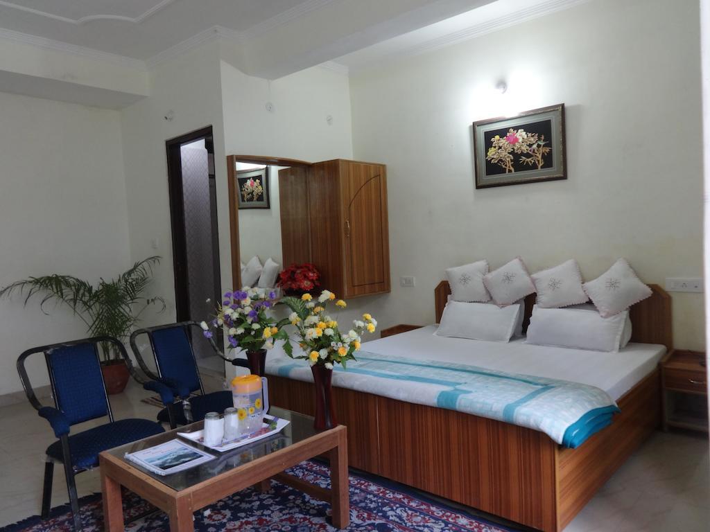 Hotel Kumar Residency Dharamshala Exterior photo